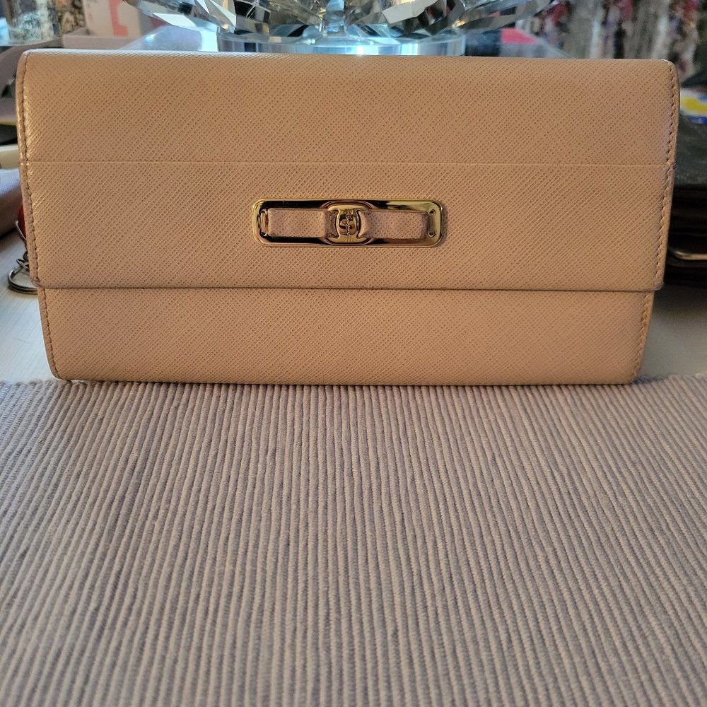 Salvatore Ferragamo wallet